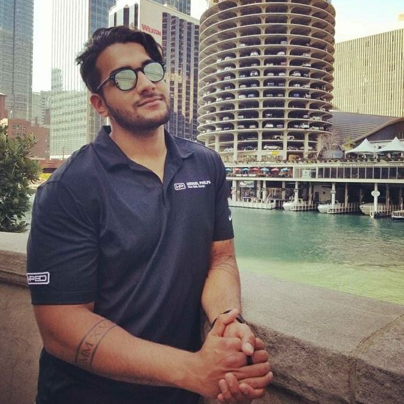 Meet your Posher, Abi - Picture 1 of 1